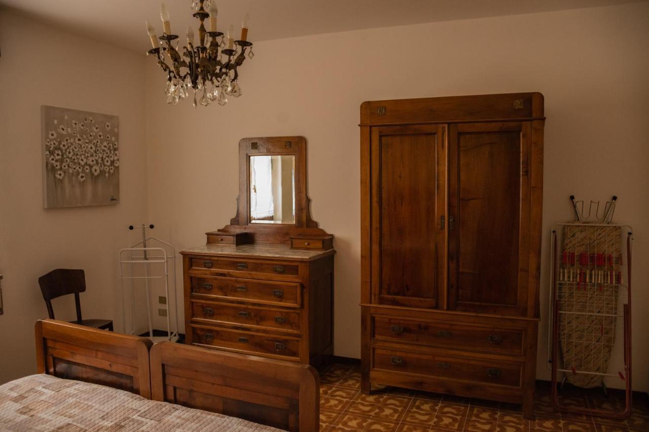 Da Zia Maria Casa Vacanze Monasterolo del Castello المظهر الخارجي الصورة